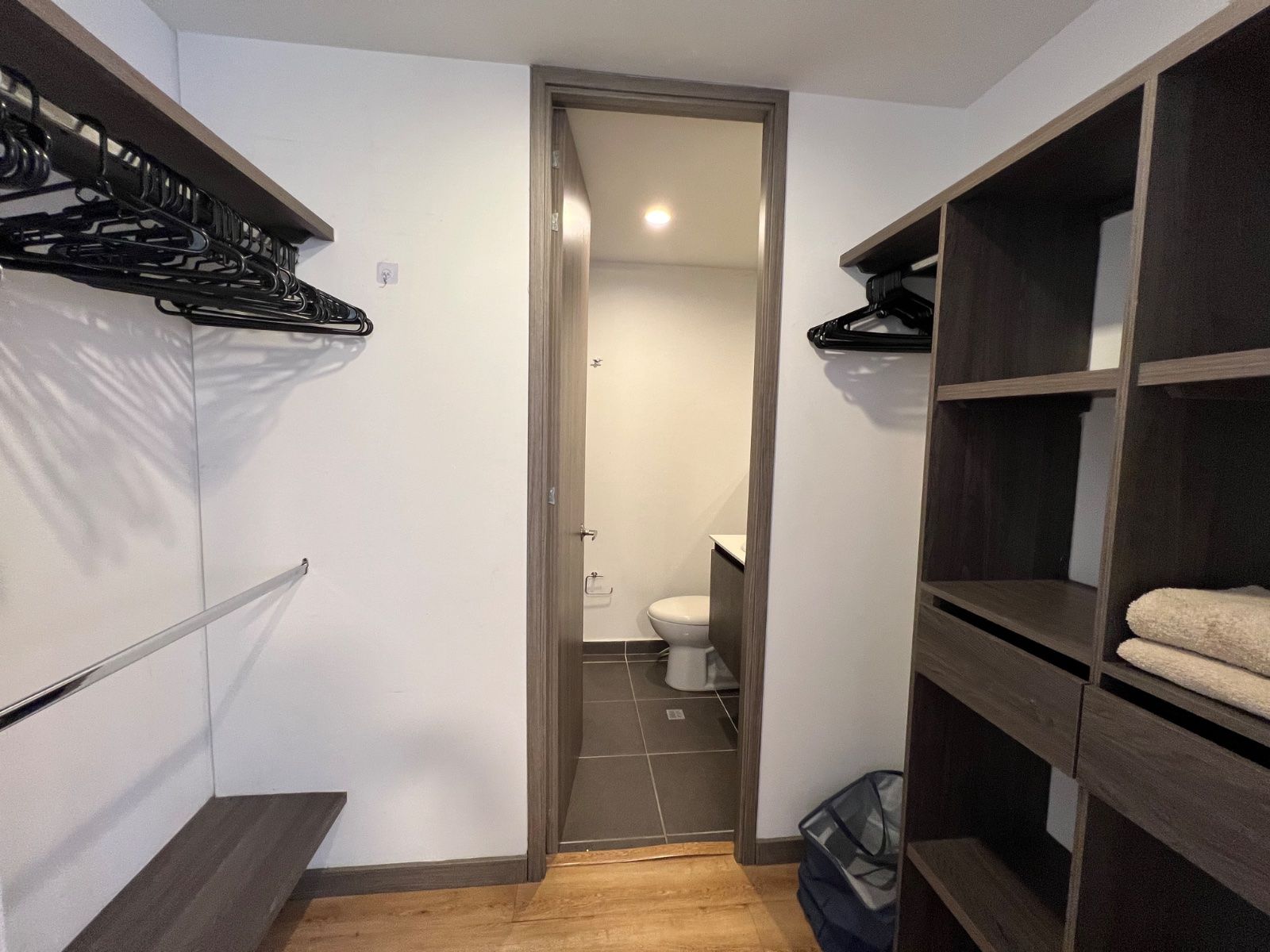 Apartamento en arriendo en El Poblado, Medellín · foto 13 de 15