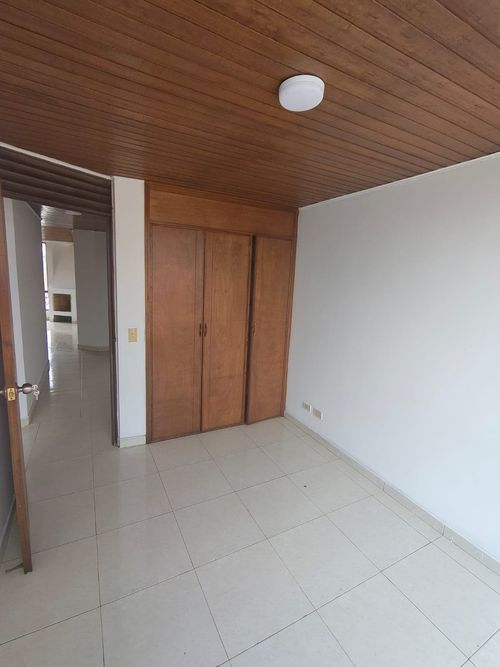 Apartamento de 2 alcobas en venta en Villa Claudia, Bogotá, 47 m² · foto 2 de 12