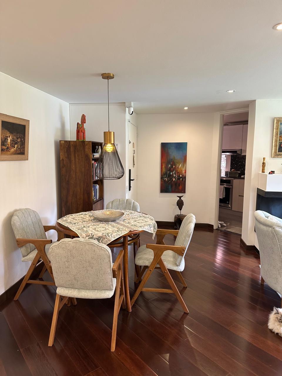 Apartamento en venta en Los Rosales, Bogotá · foto 4 de 15