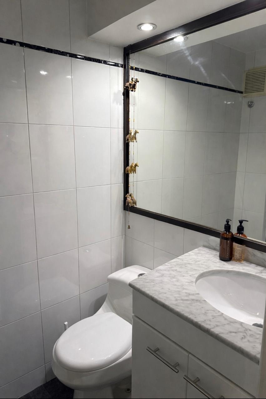 Apartamento en venta en Los Rosales, Bogotá · foto 11 de 15