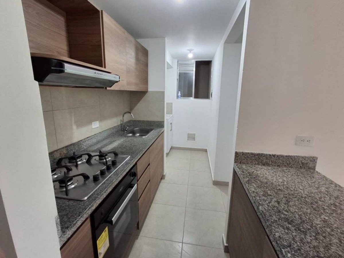 Apartamento en venta en Alcala, Mosquera · foto 2 de 12