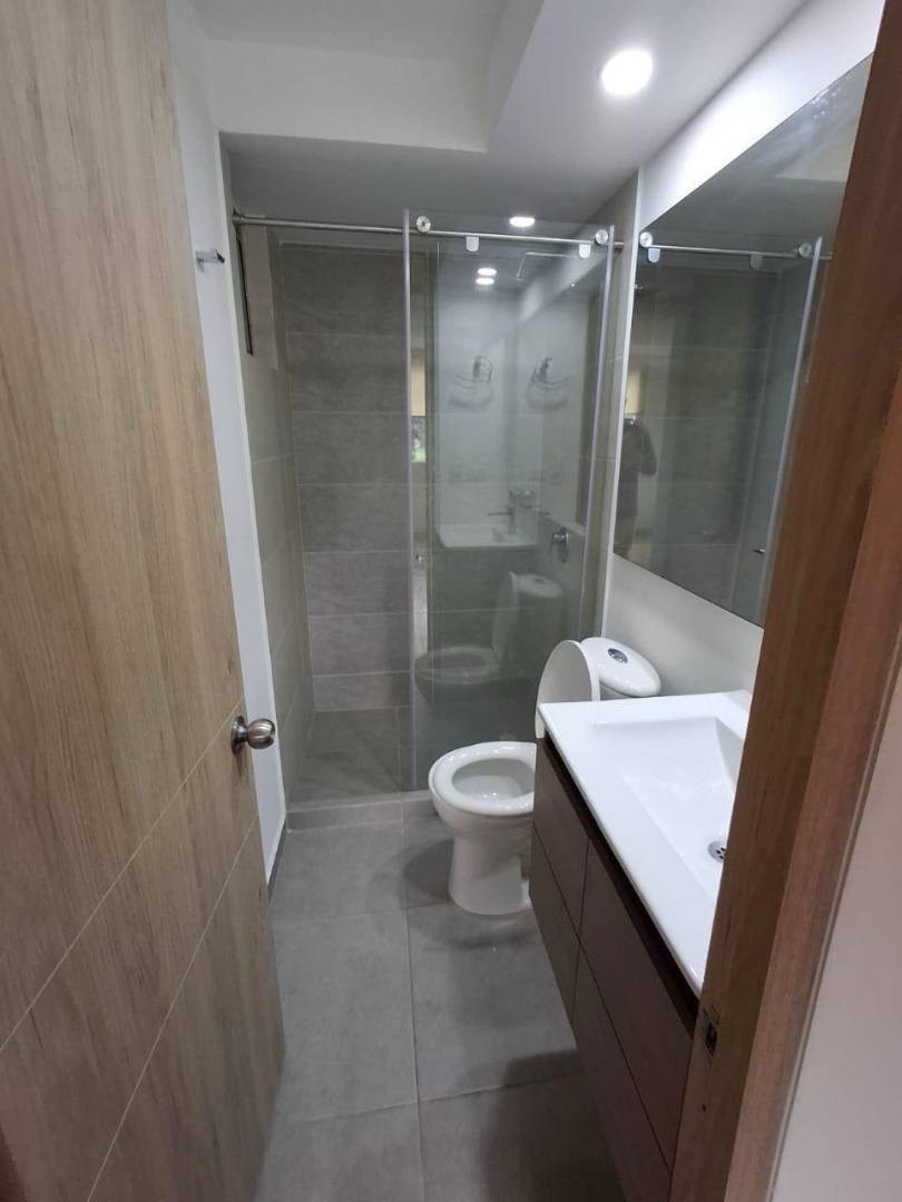 Apartamento en venta en Alcala, Mosquera · foto 11 de 12