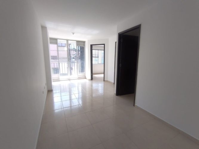 Apartamento de 2 alcobas en venta en Comuneros, Bucaramanga, 45 m² · foto 3 de 17