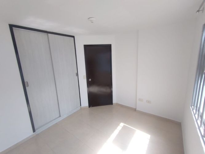 Apartamento de 2 alcobas en venta en Comuneros, Bucaramanga, 45 m² · foto 15 de 17