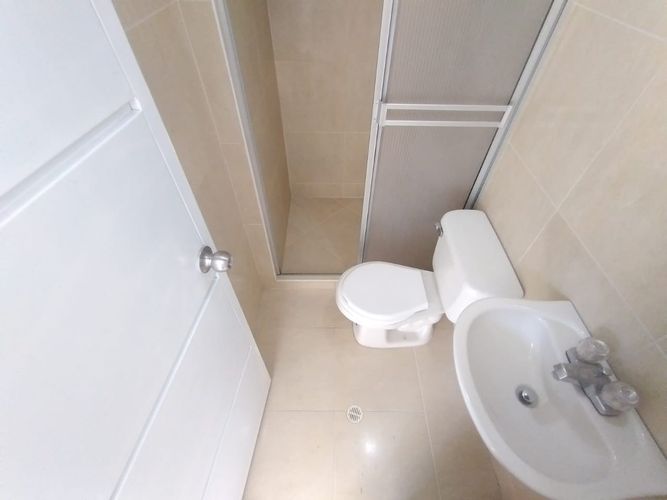 Apartamento de 2 alcobas en venta en Comuneros, Bucaramanga, 45 m² · foto 10 de 17