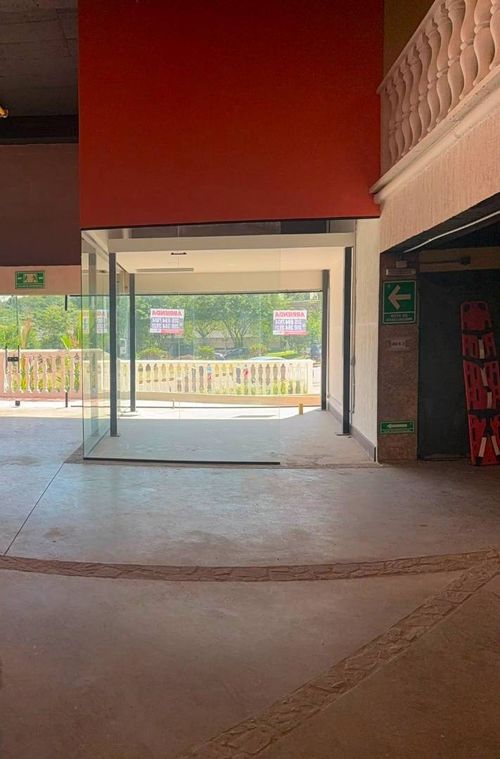 Local en arriendo en San Jorge, Girón, 20 m² · foto 2 de 21