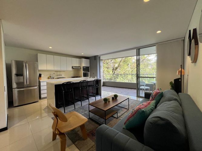 Apartamento de 1 alcoba en arriendo en El Poblado, Medellín, 80 m² · foto 3 de 11