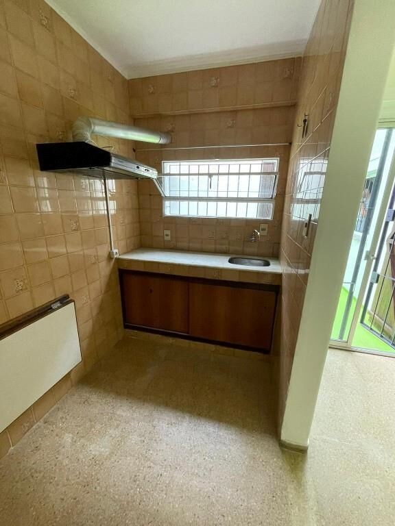 Alquiler 1 Dormitorio con Patio en Parque Batlle | Planta Baja · Foto 4