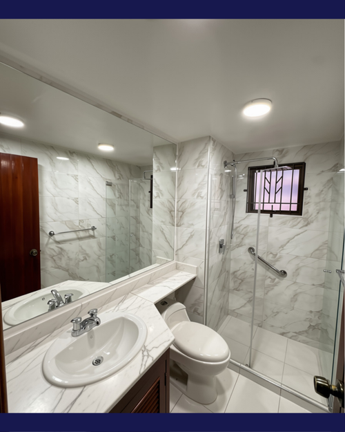 Apartamento de 3 alcobas en venta en Chapinero, Bogotá, 160 m² · foto 5 de 16