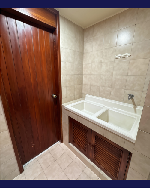 Apartamento de 3 alcobas en venta en Chapinero, Bogotá, 160 m² · foto 13 de 16