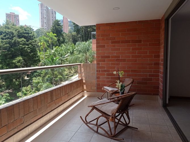 Apartamento de 3 alcobas en venta en El Poblado, Medellín, 145 m² · foto 20 de 20