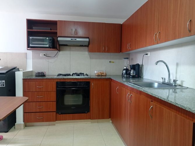 Apartamento de 3 alcobas en venta en El Poblado, Medellín, 145 m² · foto 7 de 20