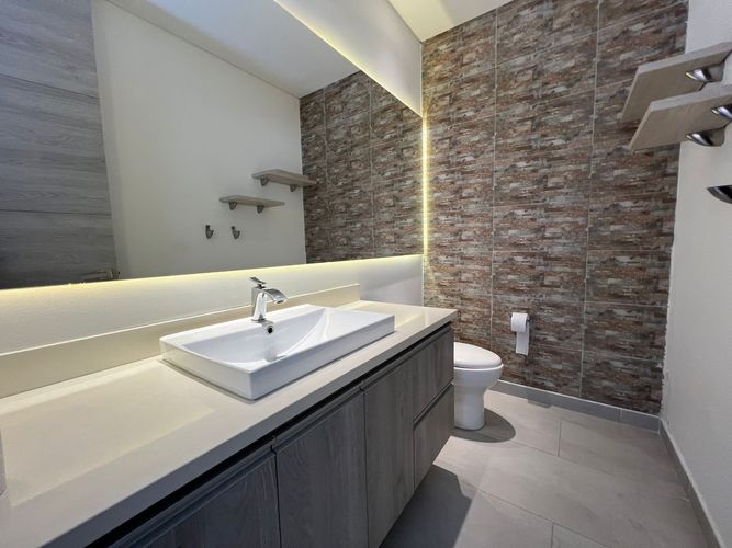 Casa de 4 alcobas en venta en El Poblado, Medellín, 940 m² · foto 18 de 20