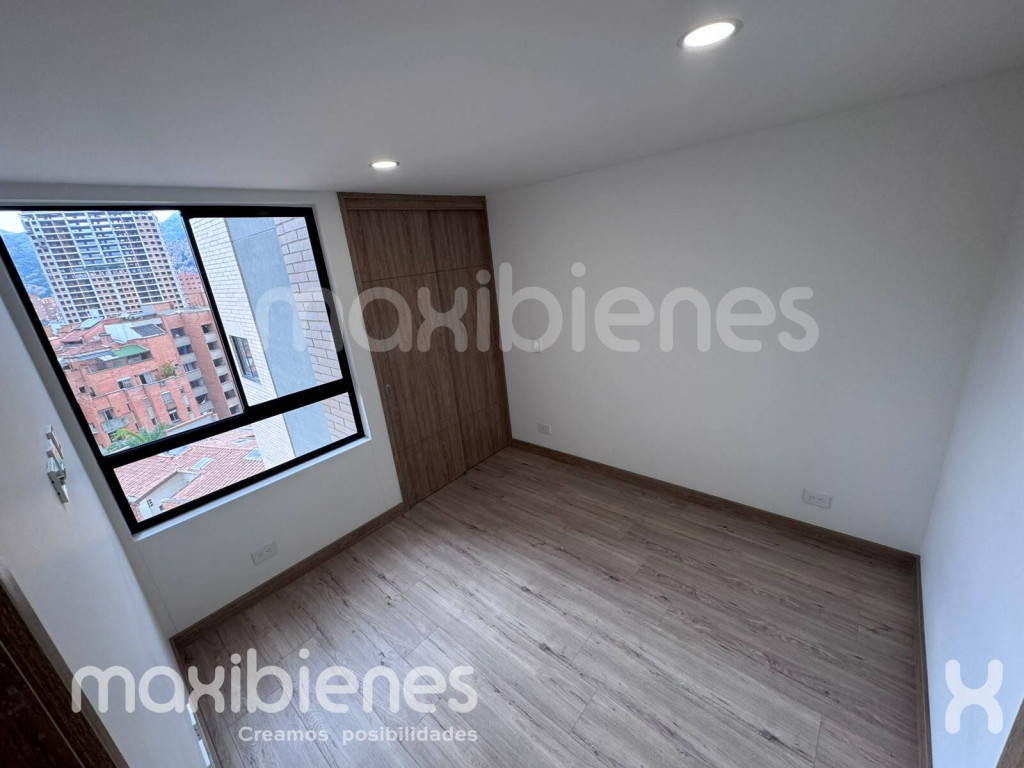 Apartamento en arriendo en Laureles, Medellín · foto 13 de 14