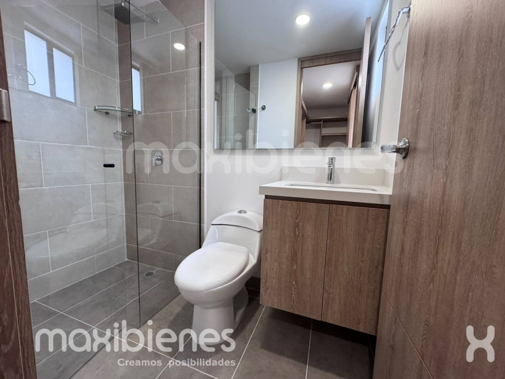 Apartamento en arriendo en Laureles, Medellín · foto 14 de 14