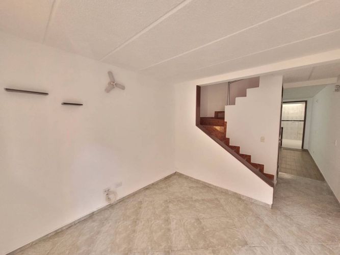 Casa de 4 alcobas en venta en Plazuelas Del Virrey, Bogotá, 120 m² · foto 3 de 22