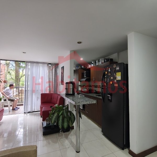 Apartamento en venta en Suramérica, Itagüí · foto 4 de 17