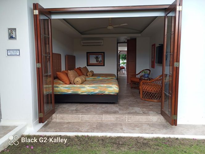 Casa de 5 alcobas en venta en Girardot, Girardot, 320 m² · foto 4 de 24
