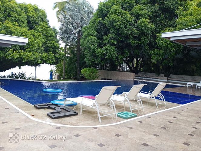 Casa de 5 alcobas en venta en Girardot, Girardot, 320 m² · foto 13 de 24