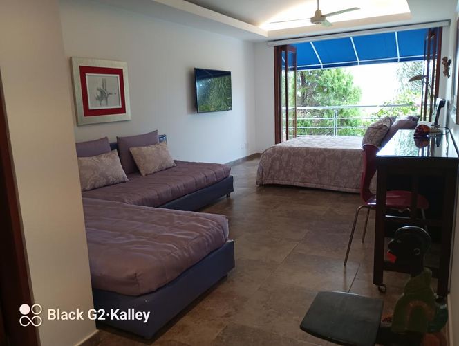 Casa de 5 alcobas en venta en Girardot, Girardot, 320 m² · foto 16 de 24