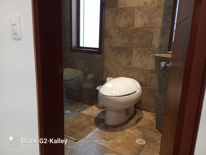 Casa de 5 alcobas en venta en Girardot, Girardot, 320 m² · foto 17 de 24