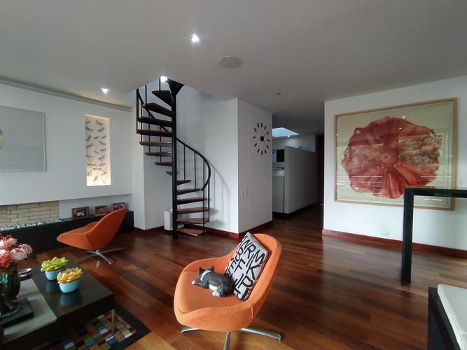 Apartamento de 3 alcobas en venta en Chicó Navarra, Bogotá, 320 m² · foto 6 de 24