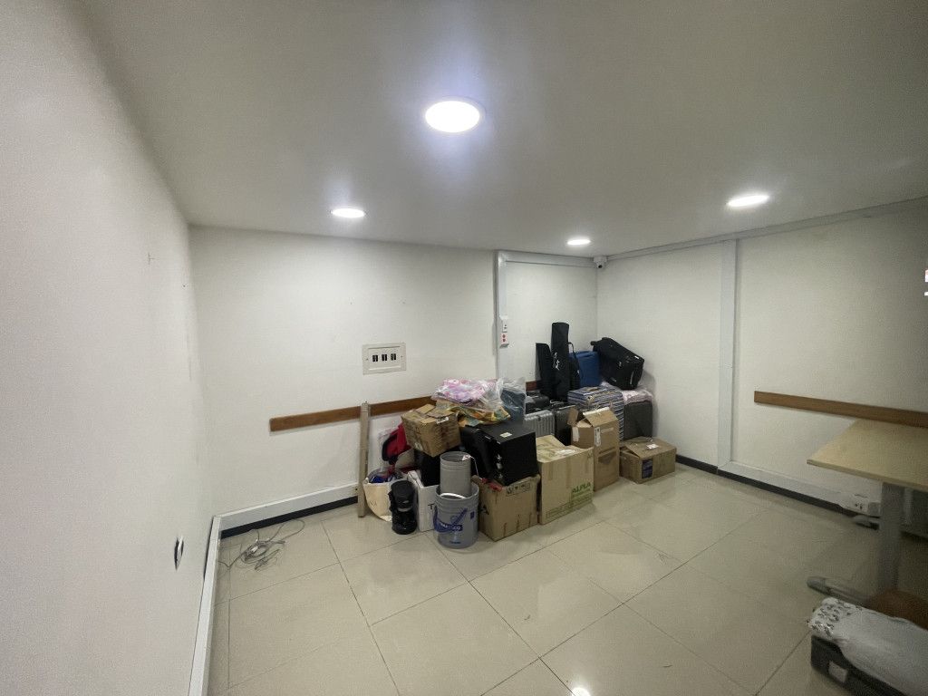 Casa en venta en Quinta Paredes, Bogotá · foto 13 de 24