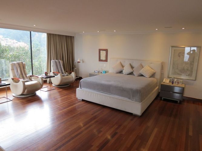 Apartamento de 4 alcobas en venta en Los Rosales, Bogotá, 706 m² · foto 16 de 20
