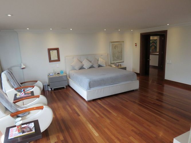 Apartamento de 4 alcobas en venta en Los Rosales, Bogotá, 706 m² · foto 17 de 20