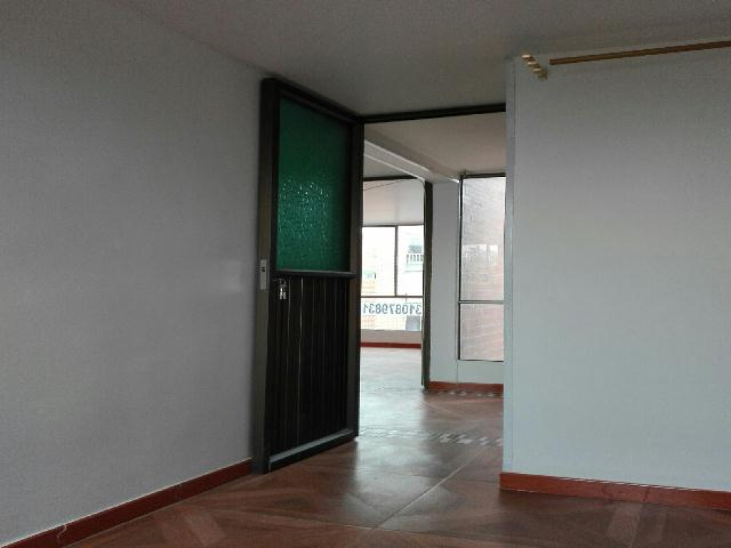 Apartamento en venta en Ciudadela Colsubsidio, Bogotá · foto 3 de 10