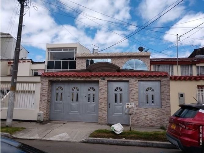 Casa en venta en Fontibon, Bogotá · foto 4 de 19