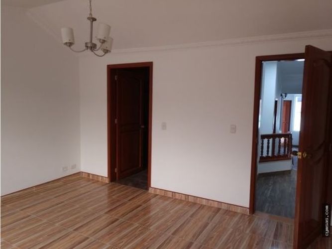 Casa en venta en Fontibon, Bogotá · foto 11 de 19