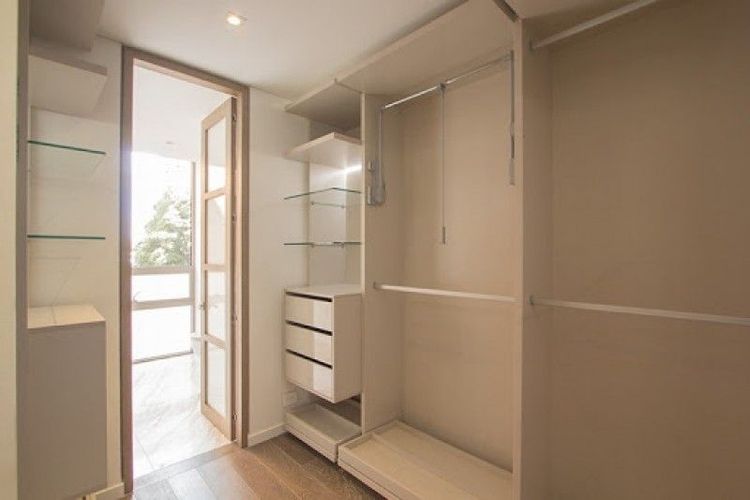 Apartamento de 2 alcobas en venta en Los Rosales, Bogotá, 147 m² · foto 8 de 10