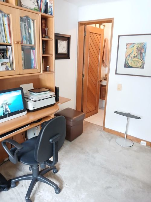Casa de 4 alcobas en venta en Sotileza, Bogotá, 292 m² · foto 3 de 24