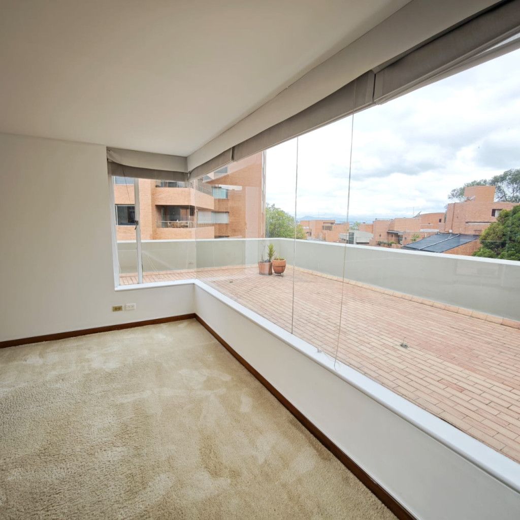 Apartamento en venta en Chapinero, Bogotá · foto 3 de 24