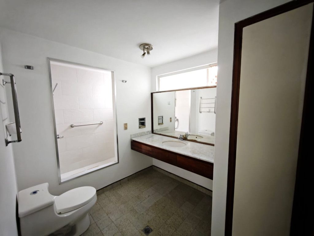 Apartamento en venta en Chapinero, Bogotá · foto 18 de 24