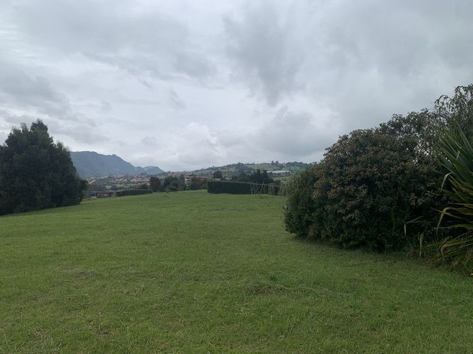 Lote en venta en Valle Alto, La Calera, 2116 m² · foto 6 de 14