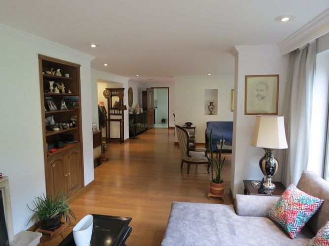 Apartamento de 3 alcobas en venta en Chapinero, Bogotá, 250 m² · foto 11 de 16