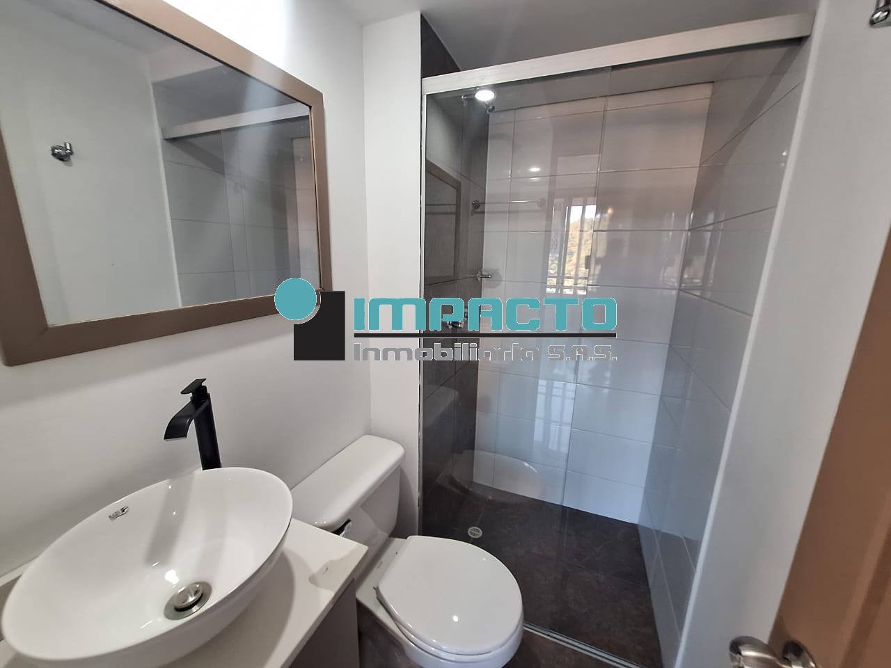 Apartamento en arriendo en San German, Medellín · foto 12 de 21