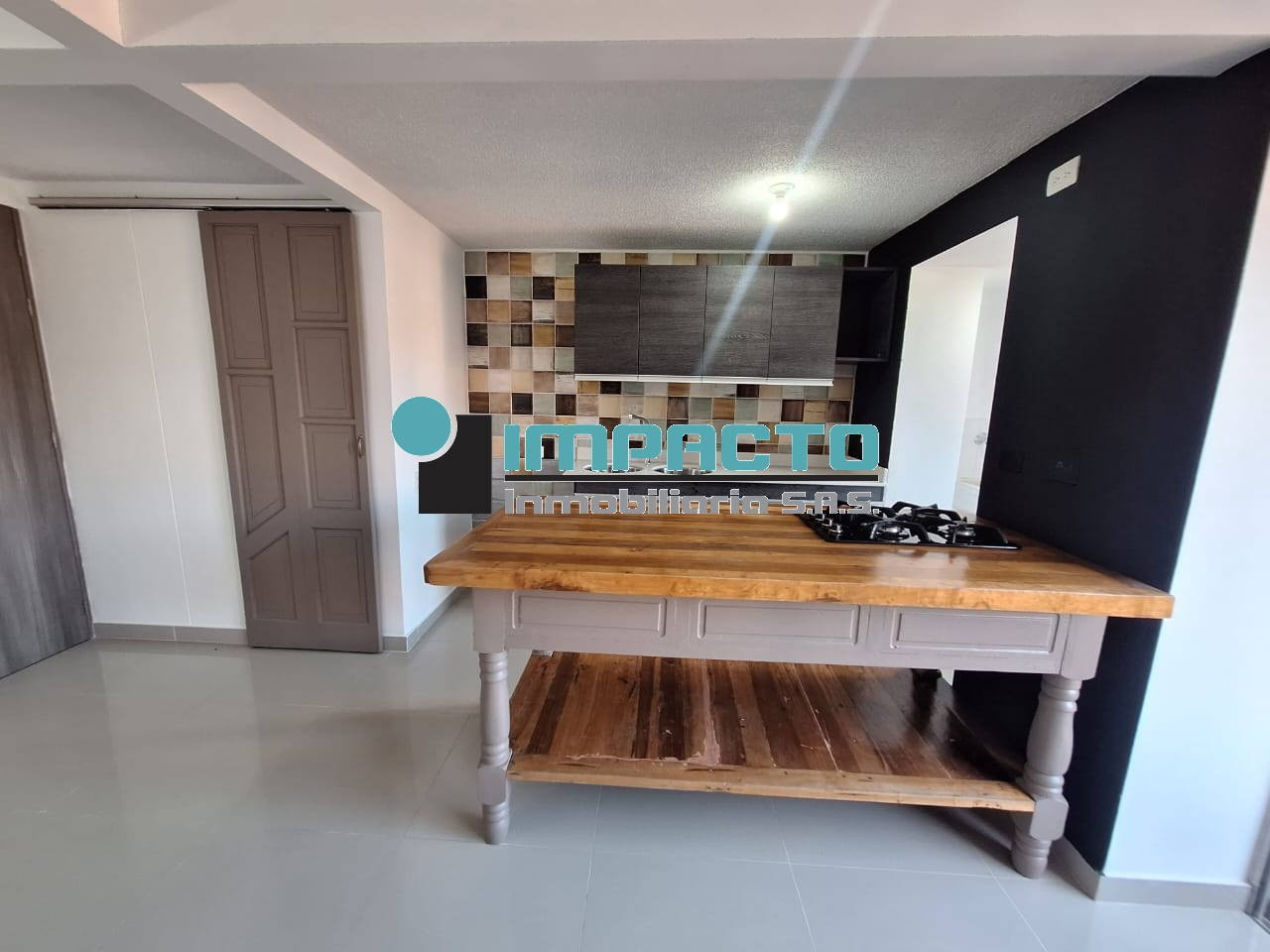 Apartamento en arriendo en San German, Medellín · foto 2 de 21
