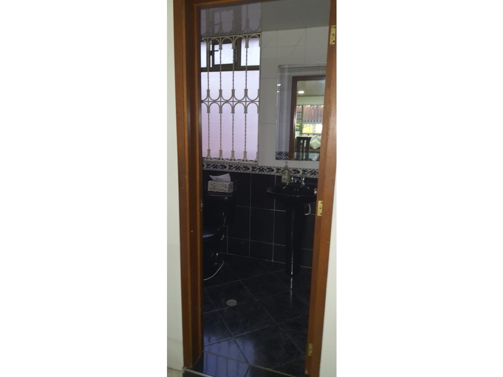 Casa en venta en Engativá, Bogotá · foto 3 de 15