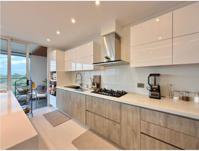 Apartamento de 4 alcobas en venta en Ciudad Jardin, Cali, 215 m² · foto 3 de 24