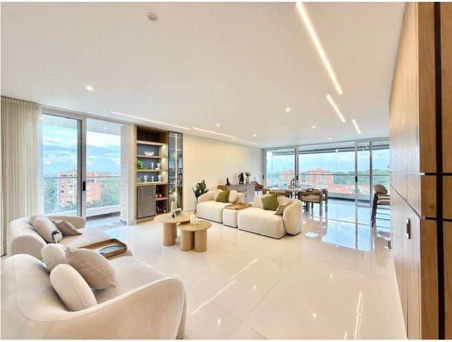 Apartamento de 4 alcobas en venta en Ciudad Jardin, Cali, 215 m² · foto 6 de 24