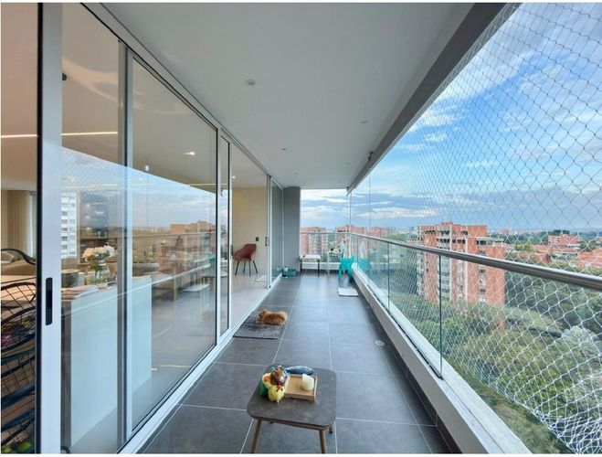 Apartamento de 4 alcobas en venta en Ciudad Jardin, Cali, 215 m² · foto 20 de 24
