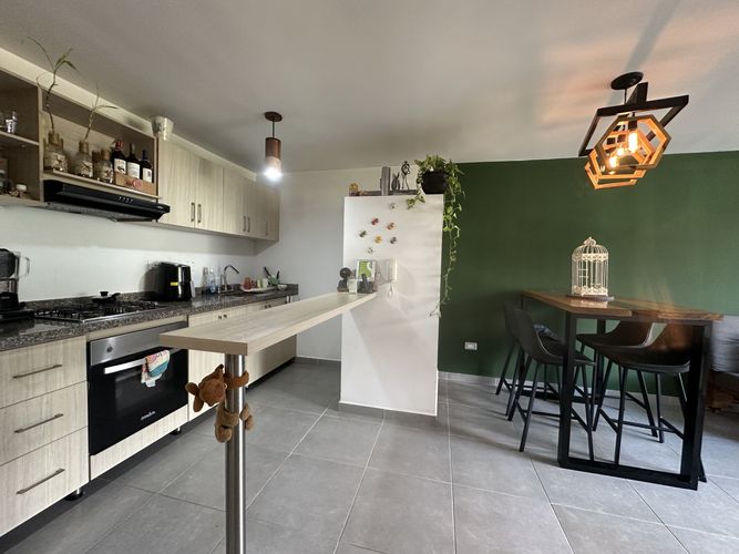 Apartamento de 2 alcobas en venta en Paseo Del Puente Et Ii, Piedecuesta, 67 m² · foto 2 de 17