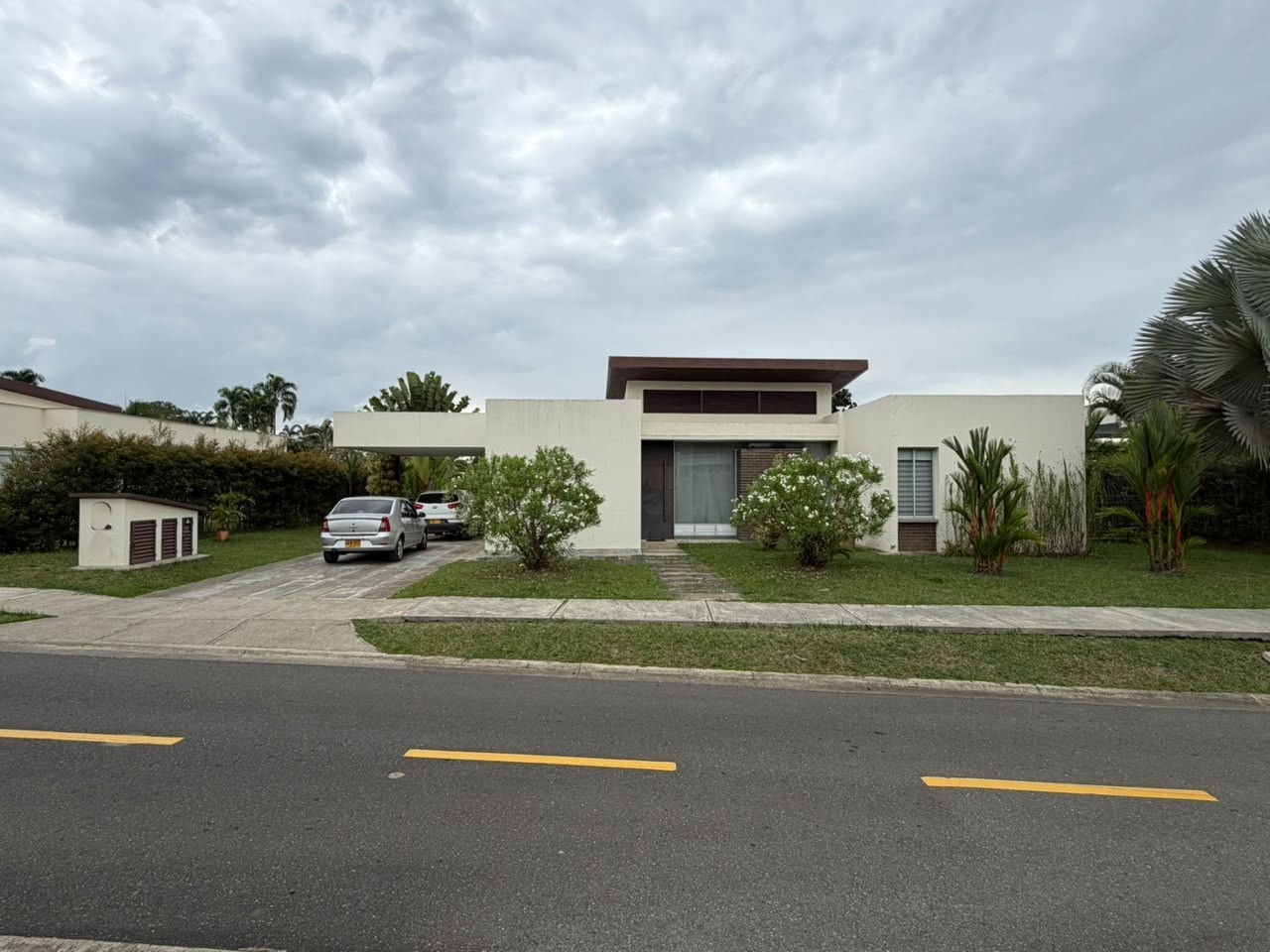 Casa en venta en Cerritos, Pereira · foto 2 de 24