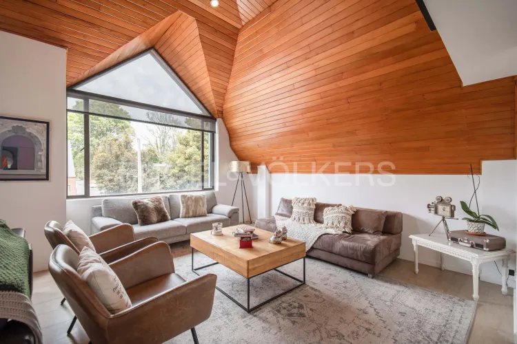 Apartamento de 3 alcobas en venta en Santa Ana Oriental, Bogotá, 210 m² · foto 2 de 20