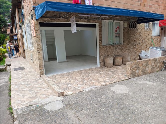 Local en arriendo en Santa Maria La Nueva, Itagüí, 40 m² · foto 2 de 11