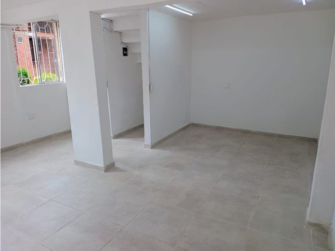 Local en arriendo en Santa Maria La Nueva, Itagüí, 40 m² · foto 7 de 11
