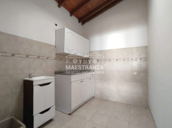 Oficina en arriendo en El Poblado, Medellín, 150 m² · foto 6 de 7